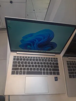 New Laptop HP EliteBook 840 G9 16GB Intel Core i5 SSD 512GB