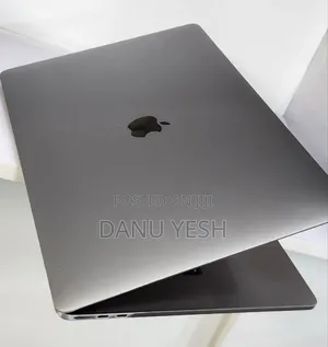 New Laptop Apple MacBook Pro 2018 32GB Intel Core i9 SSD 512GB