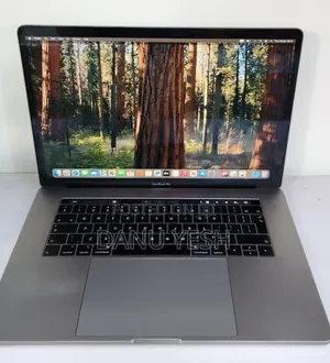 New Laptop Apple MacBook Pro 2018 32GB Intel Core i9 SSD 512GB