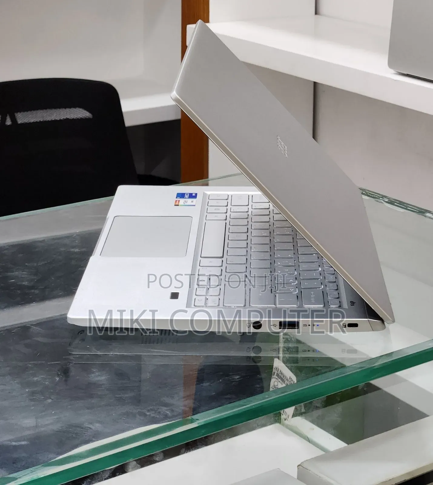 New Laptop Acer 8GB Intel Core i5 SSD 512GB