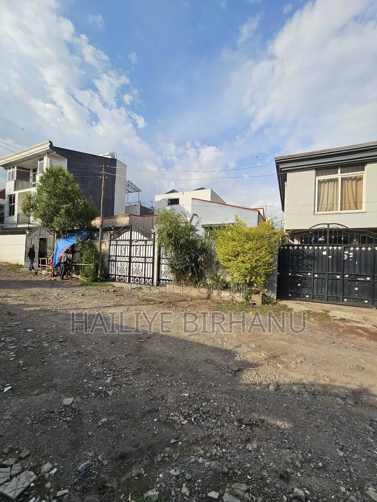 12bdrm Apartment in ፎቅ, Yeka for sale