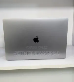 New Laptop Apple MacBook Pro 2018 32GB Intel Core i9 SSD 512GB
