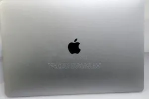 New Laptop Apple MacBook Pro 2018 32GB Intel Core i9 SSD 512GB