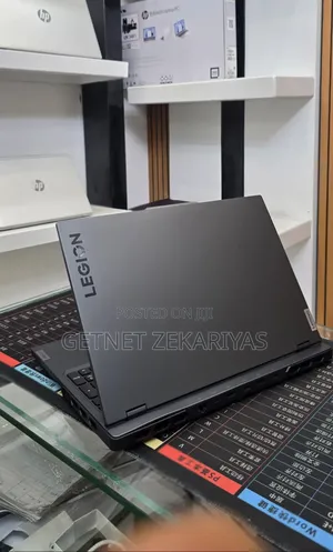 New Laptop Lenovo Legion Pro 7 48GB Intel Core i9 SSD 1T