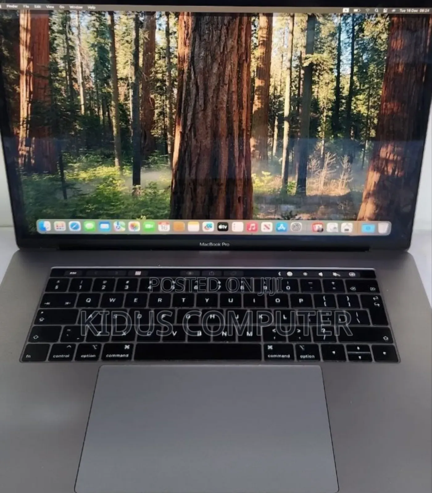 New Laptop Apple MacBook 2018 32GB Intel Core i9 SSD 512GB