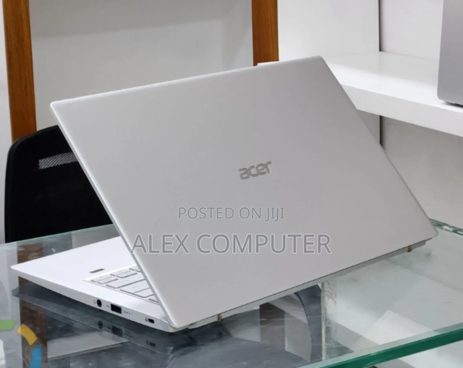 New Laptop Acer 8GB Intel Core i5 SSD 512GB