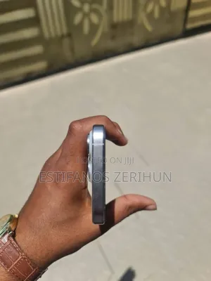 Apple iPhone 15 Pro 128 GB Silver