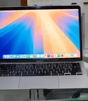 New Laptop Apple MacBook Air 2020 8GB Intel Core i3 SSD 256GB