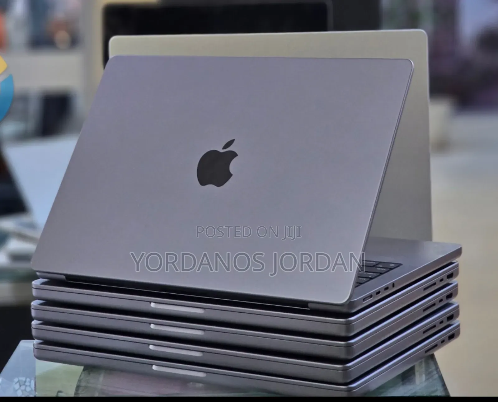 New Laptop Apple MacBook Pro M1 32GB Apple M1 Pro SSD 512GB