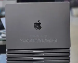 New Laptop Apple MacBook Pro M1 32GB Apple M1 Pro SSD 512GB
