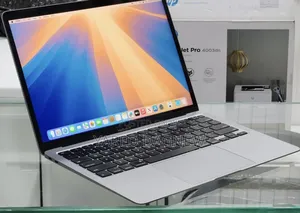 New Laptop Apple MacBook Air 2020 8GB Intel Core i3 SSD 256GB