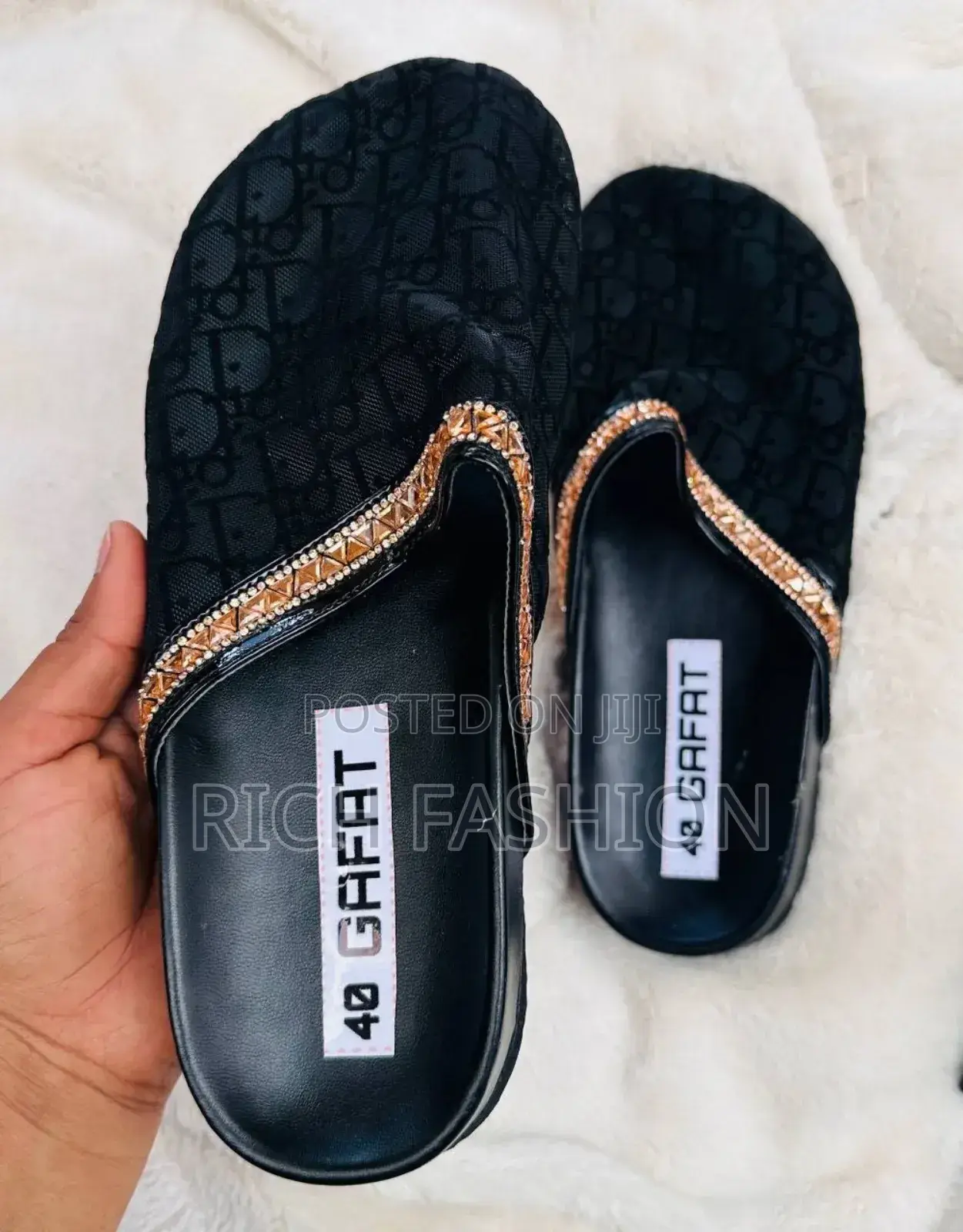 የሴቶች ጫማ Shoes