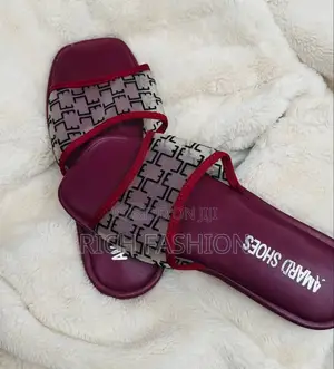 የሴቶች ጫማ Shoes