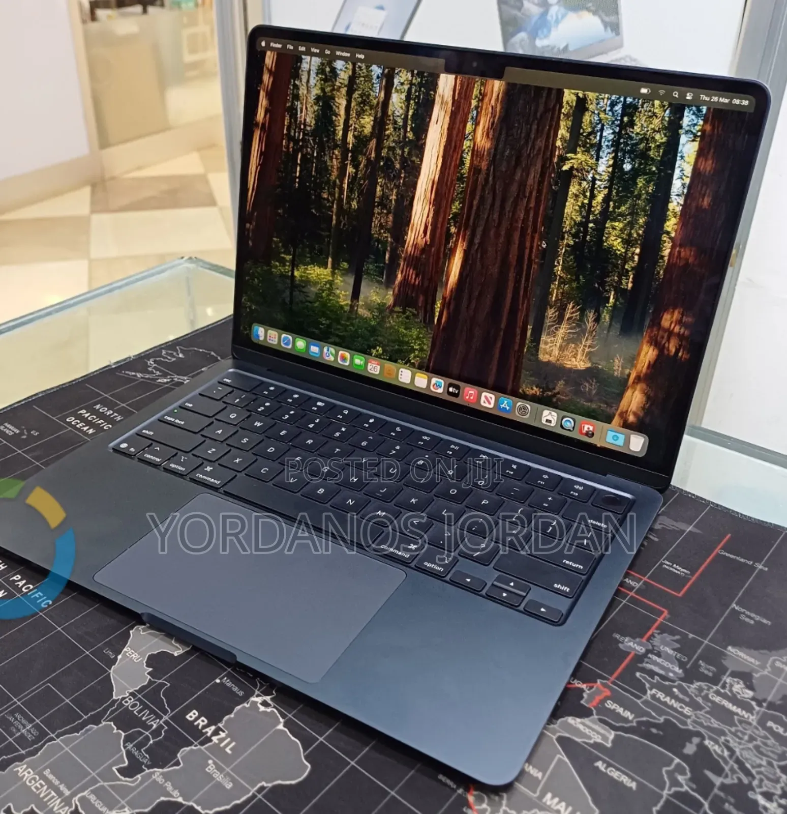 New Laptop Apple MacBook Air 2025 M4 13-inch 16GB Apple M4 SSD 256GB