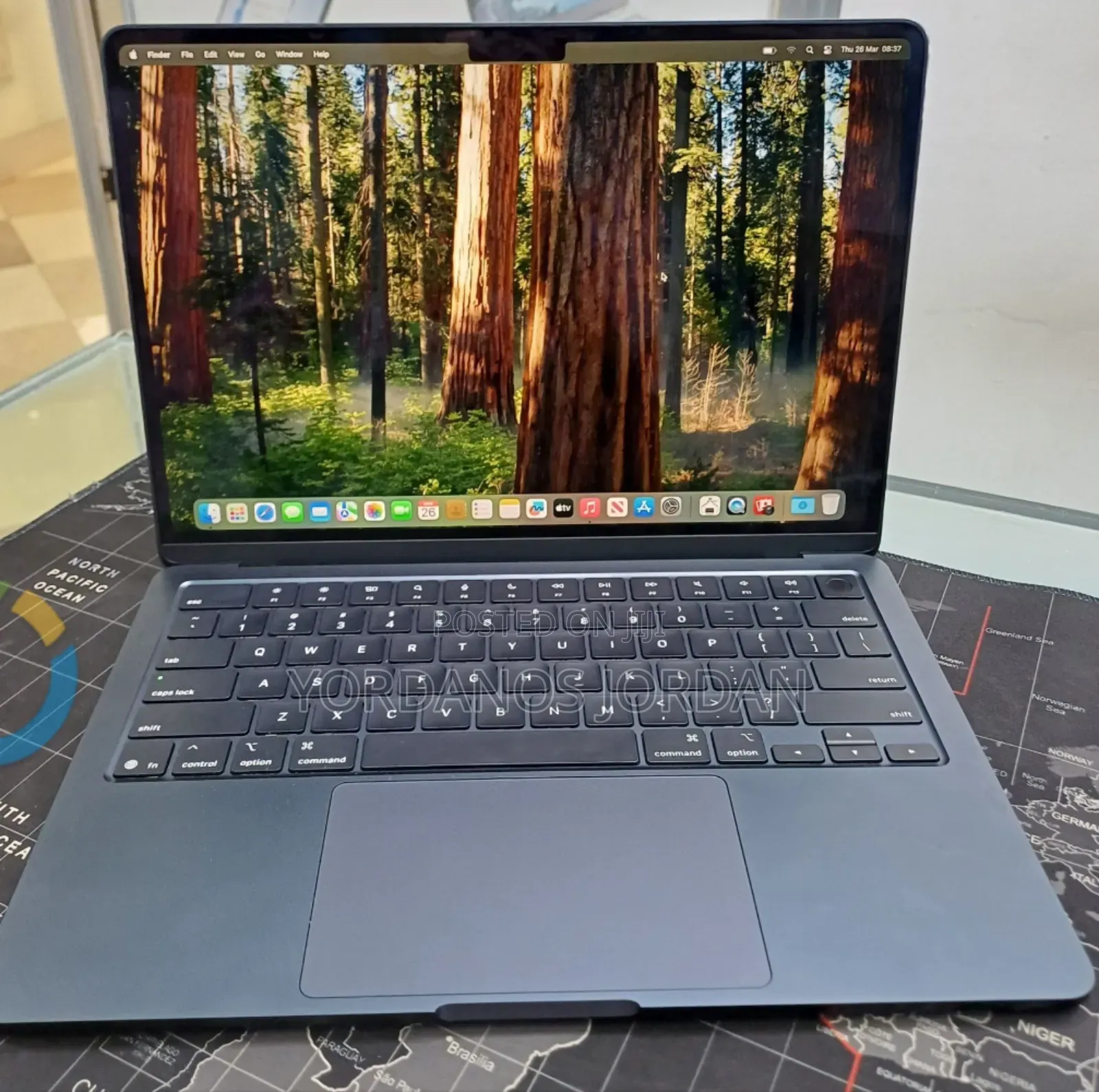 New Laptop Apple MacBook Air 2025 M4 13-inch 16GB Apple M4 SSD 256GB