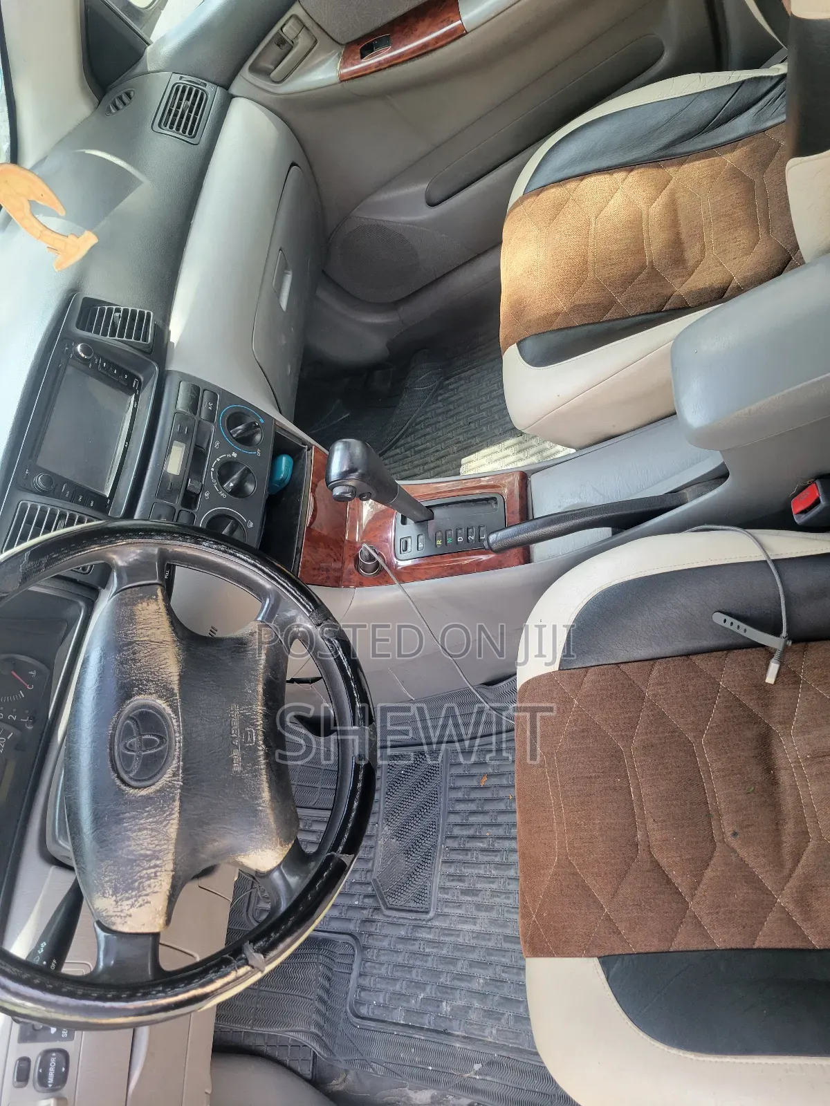 Toyota Corolla Sedan 2003 Gold