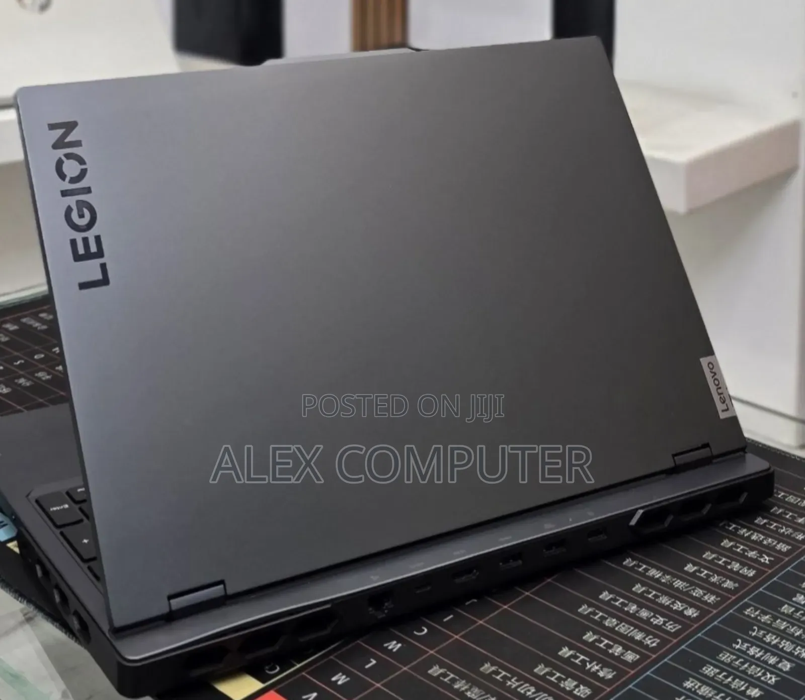 New Laptop Lenovo Legion Pro 7 48GB Intel Core i9 SSD 1T