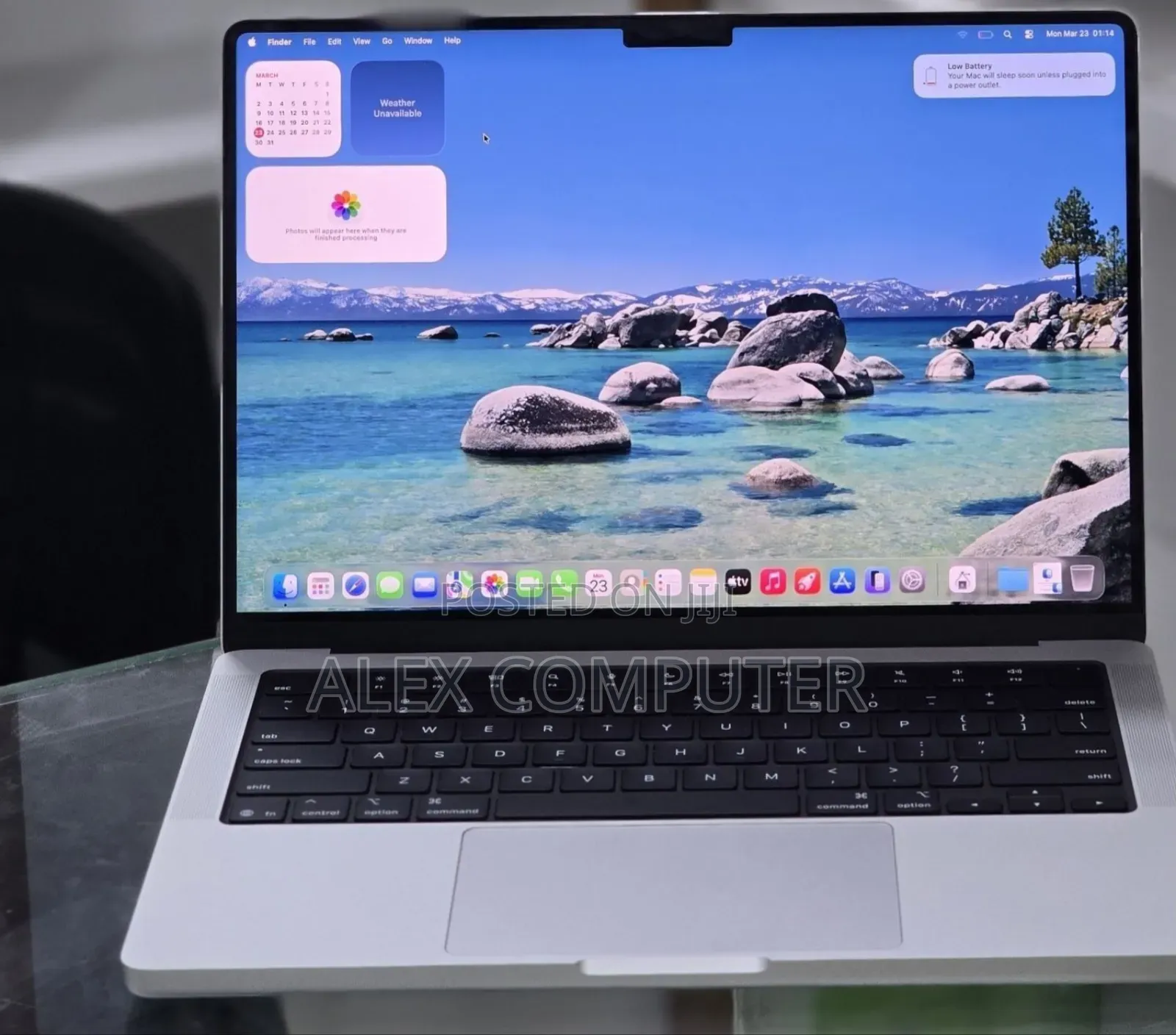 New Laptop Apple Macbook Pro 2025 M5 14-inch 16GB Apple M5 SSD 512GB