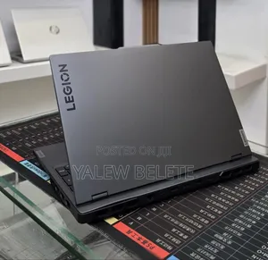 New Laptop Lenovo Legion Pro 7 48GB Intel Core i9 SSD 1T