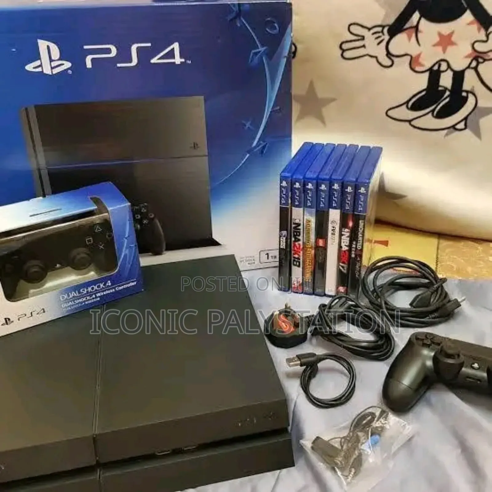 Palystation Jealbeark With Two Original Joystiks for Gamers