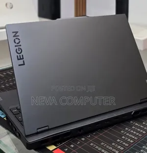 New Laptop Lenovo Legion Pro 7 48GB Intel Core i9 SSD 1T