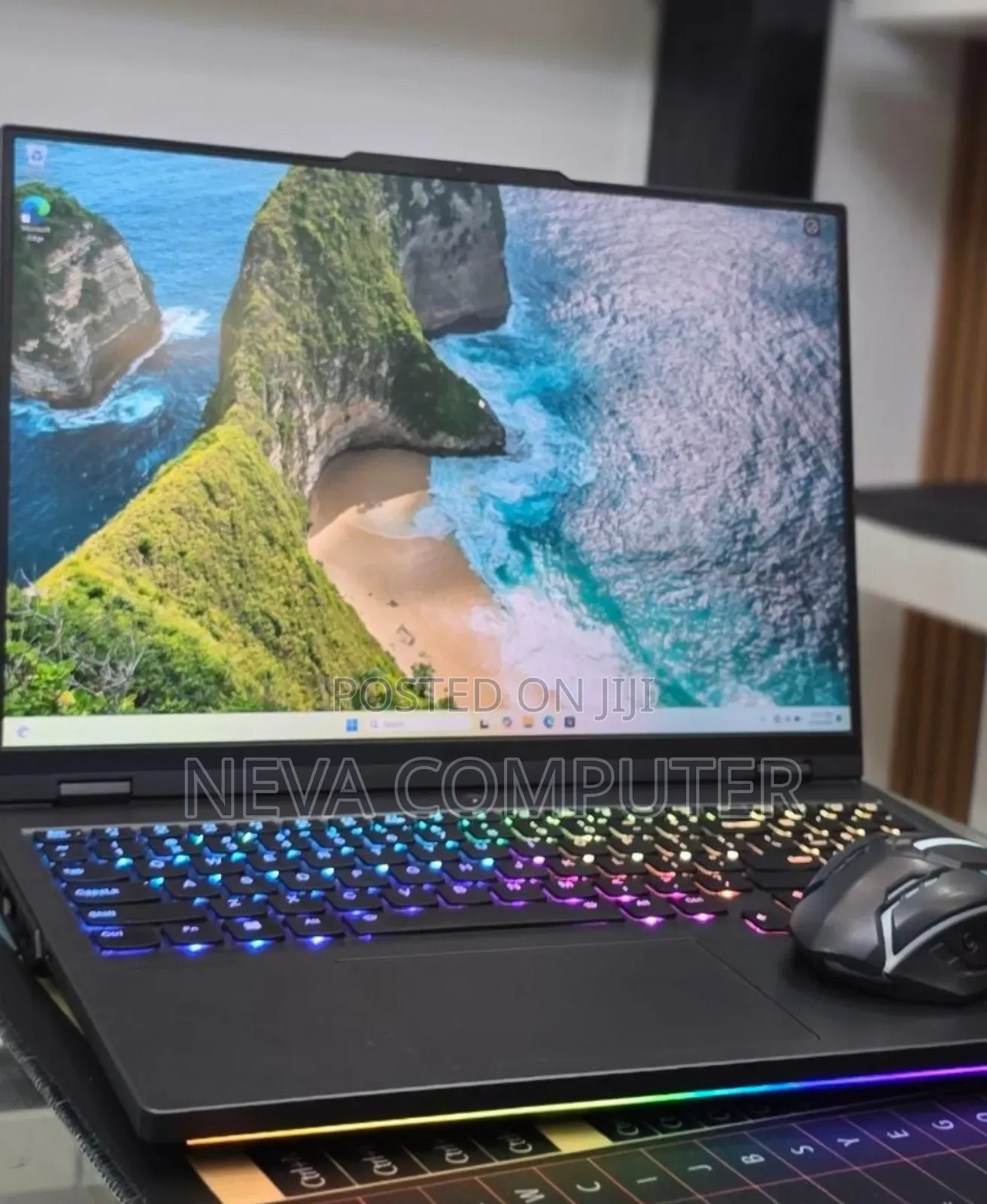 New Laptop Lenovo Legion Pro 7 48GB Intel Core i9 SSD 1T