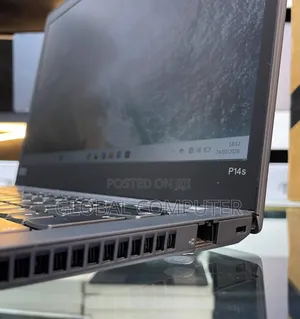 New Laptop Lenovo ThinkPad P14s 16GB Intel Core i7 SSD 512GB
