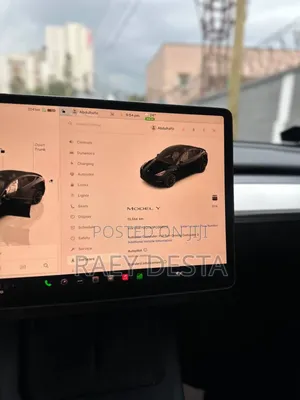 Tesla Model Y 2024 Black