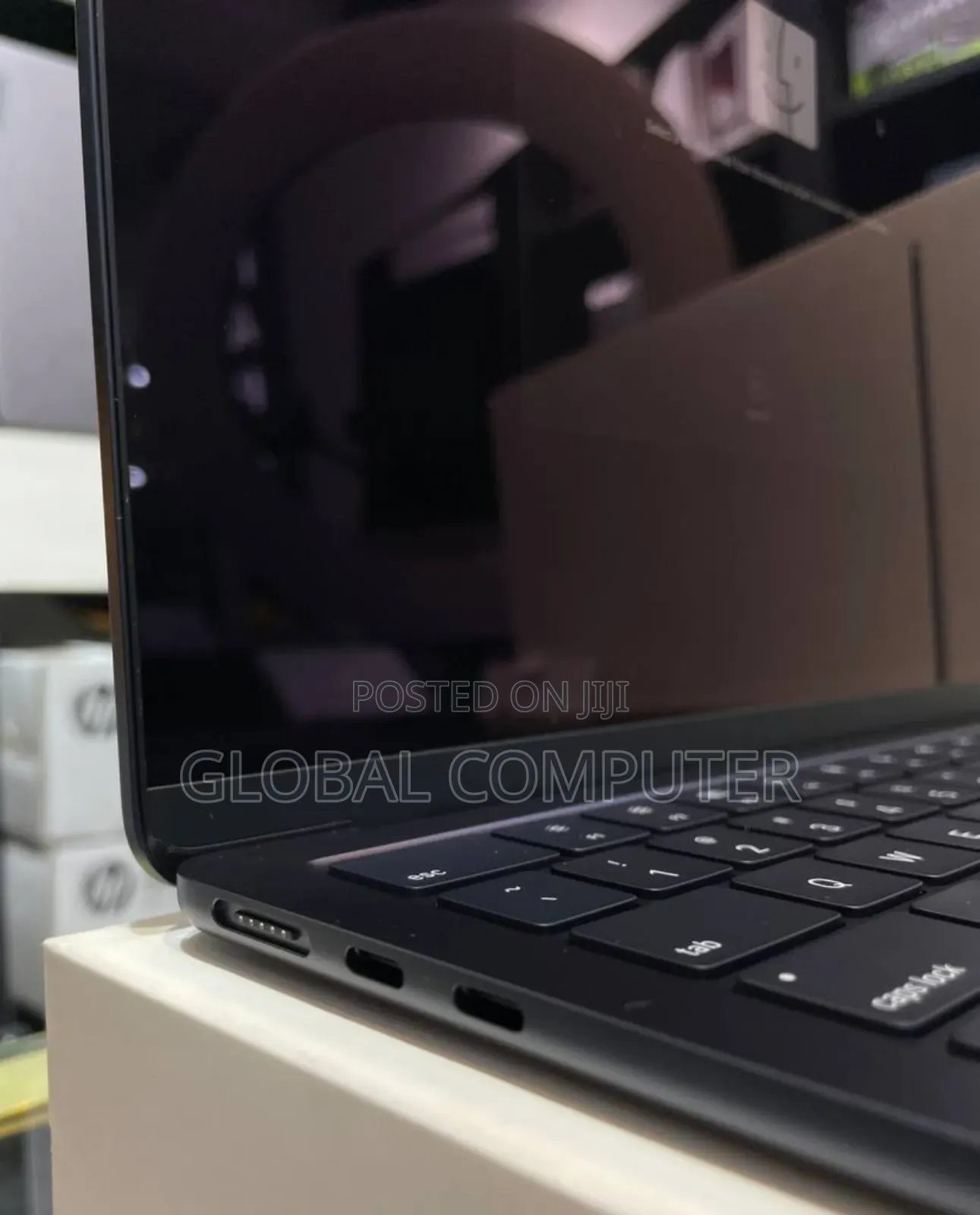 New Laptop Apple MacBook Air 2025 M4 13-inch 16GB Apple M4 SSD 512GB