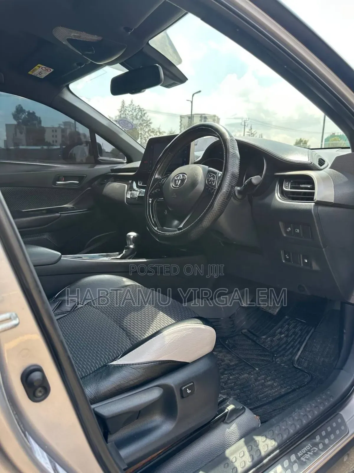 Toyota C-HR 2020 Silver