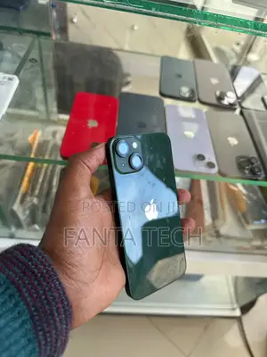 Apple iPhone 13 128 GB Green