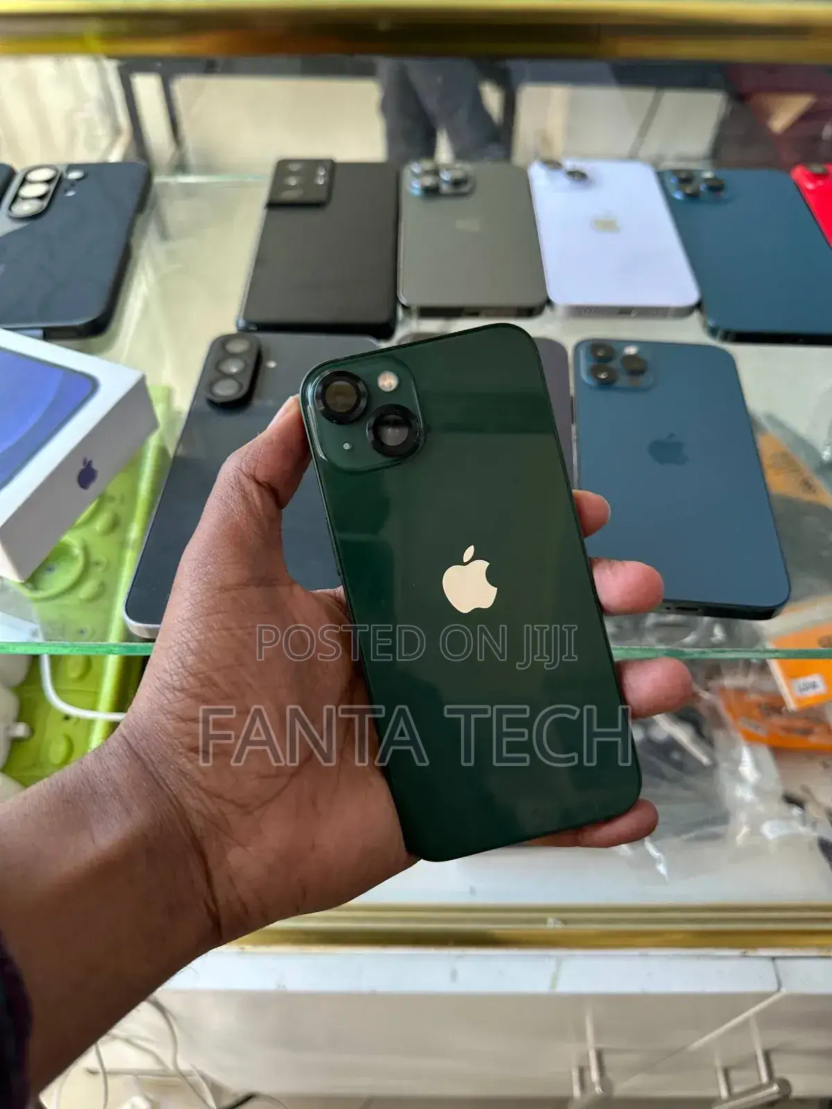 Apple iPhone 13 128 GB Green
