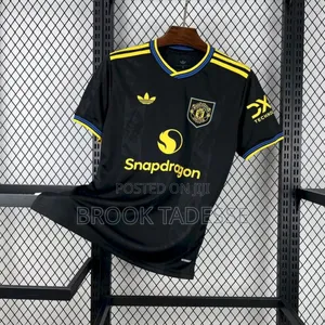 Official Manchester United Jersey – New Season Kit | Premium Quality