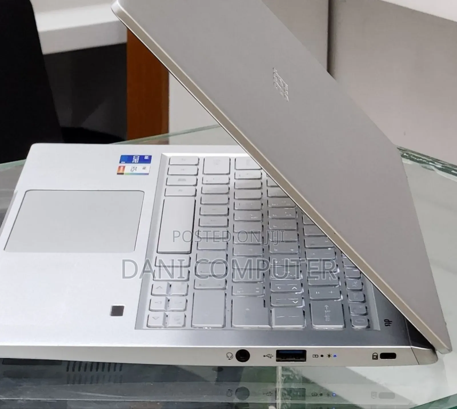 New Laptop Acer 8GB Intel Core i5 SSD 512GB