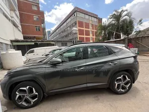 Hyundai Tucson 2022 Teal