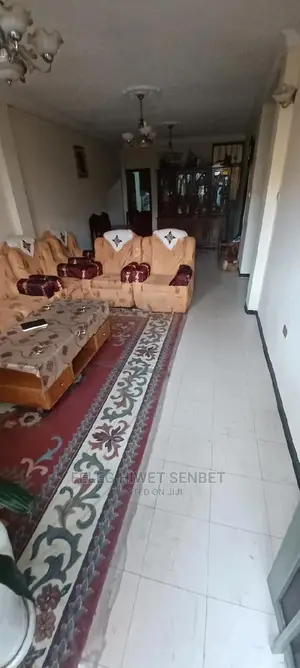 6bdrm House in አአ, Bole for Sale
