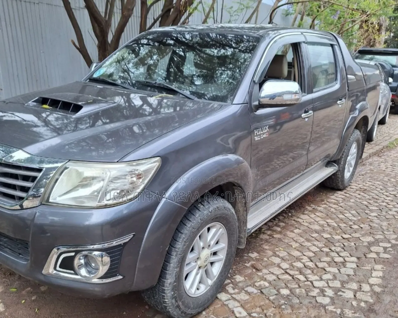 Toyota Hilux 2014 Gray