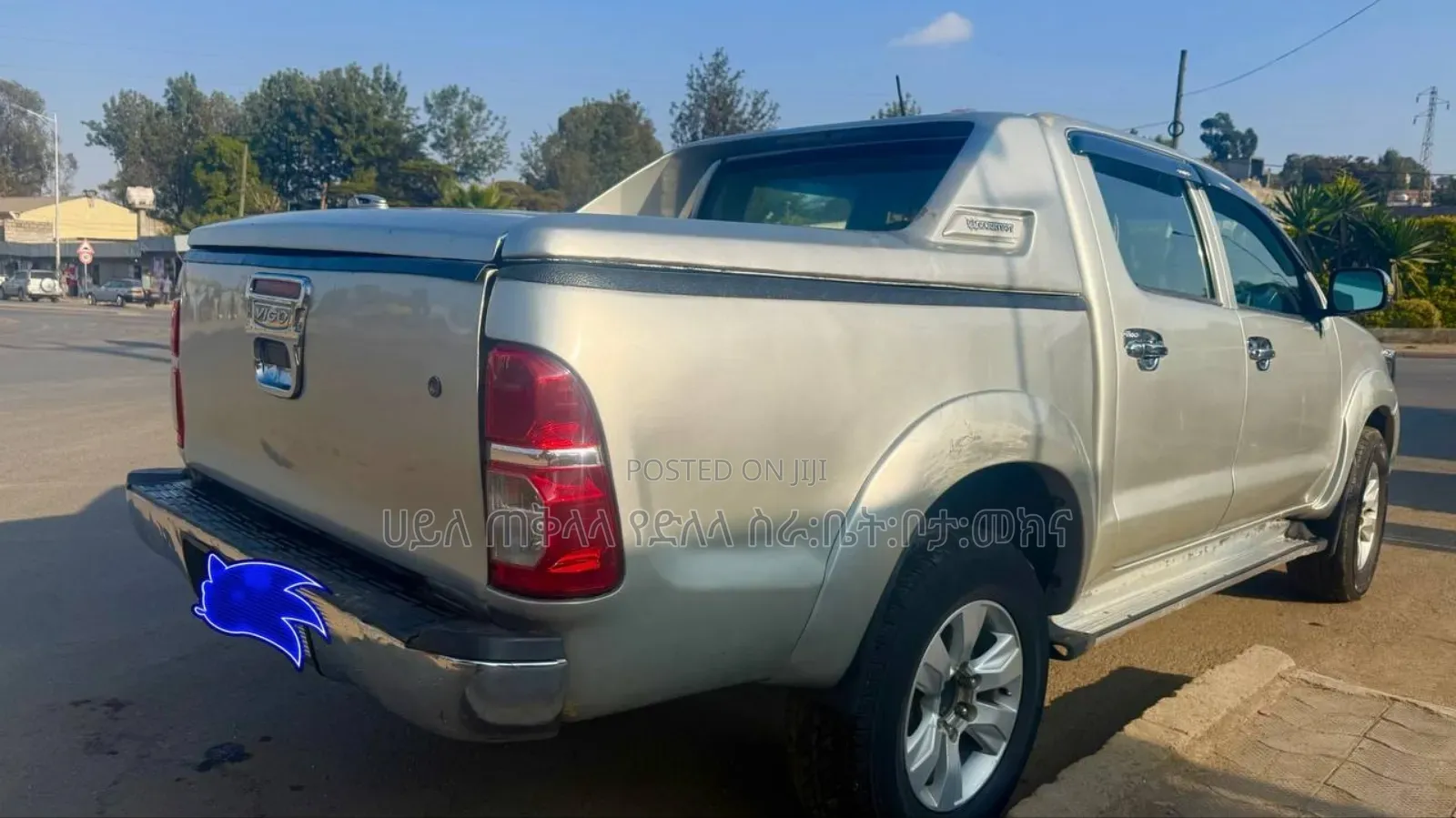 Toyota Hilux 2012 Gold