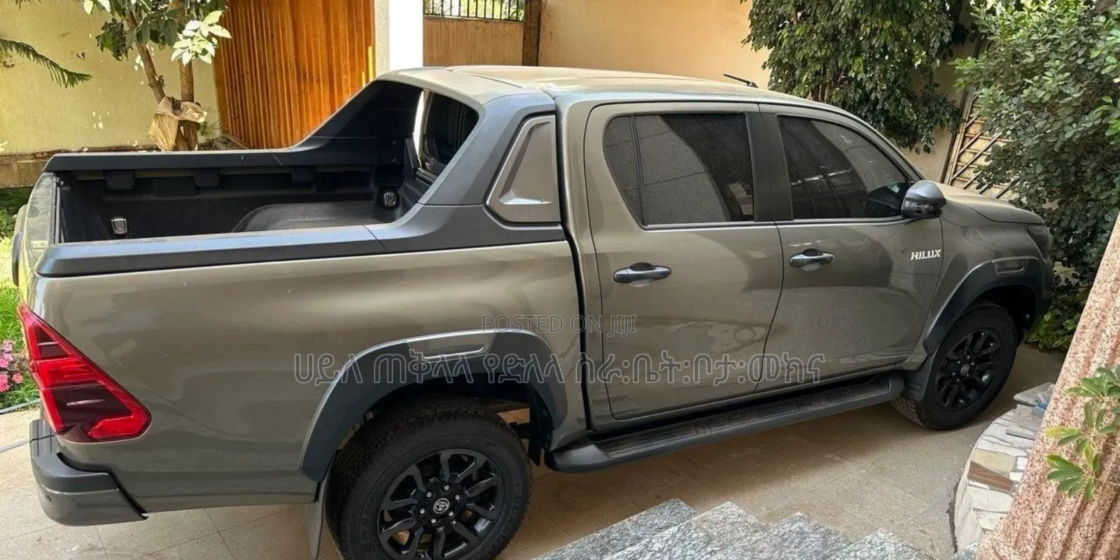 Toyota Hilux 2021 Teal