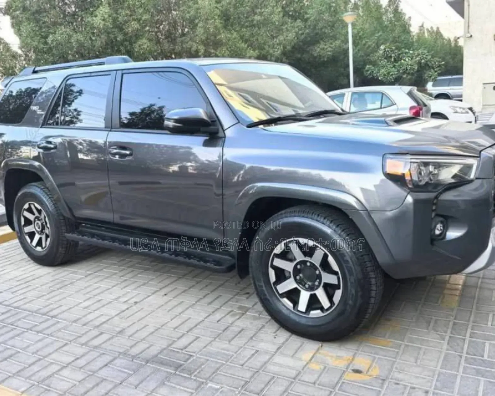 Toyota 4-Runner 2024 Gray