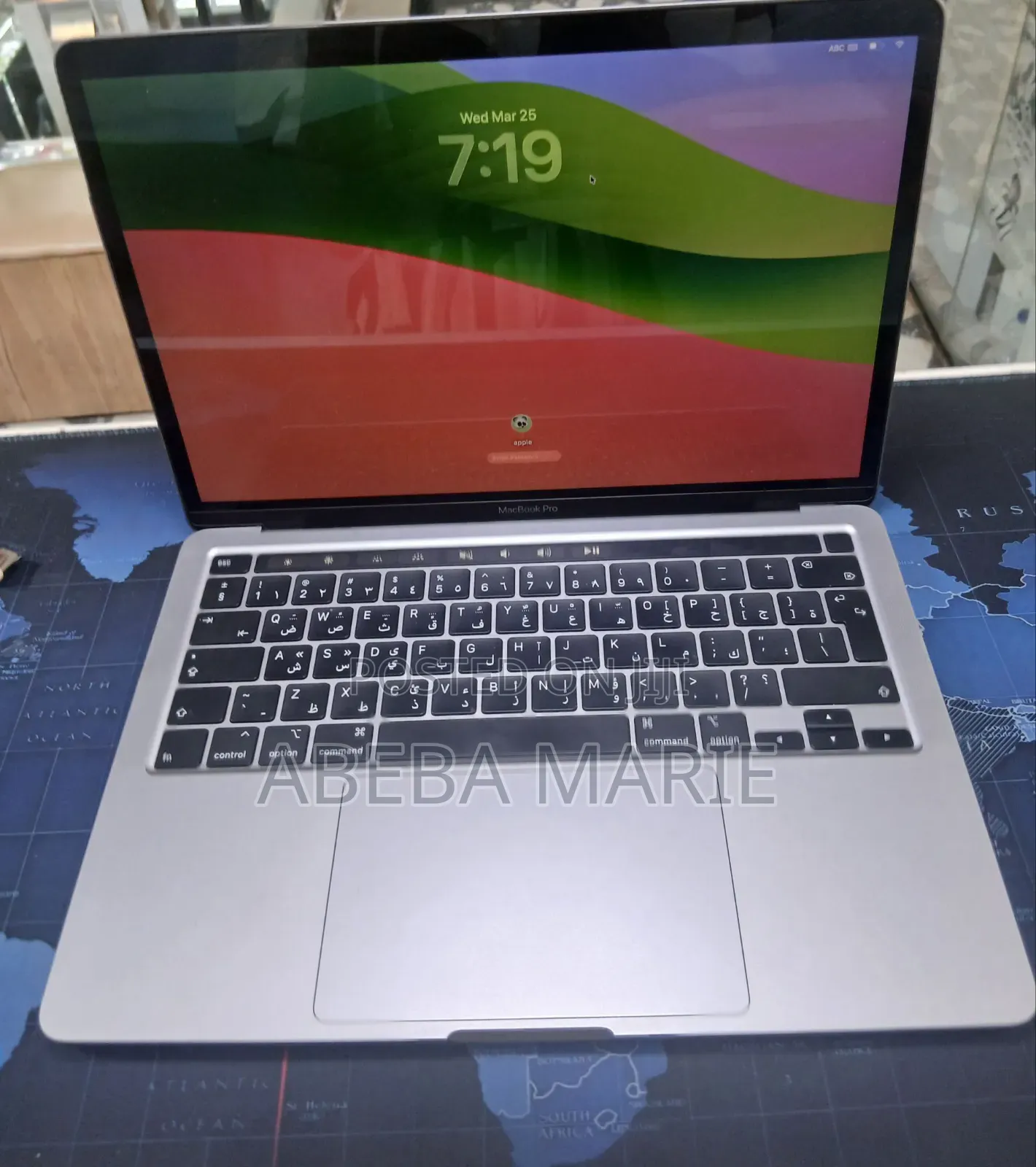 New Laptop Apple MacBook Pro 2020 8GB Intel Core i5 SSD 512GB