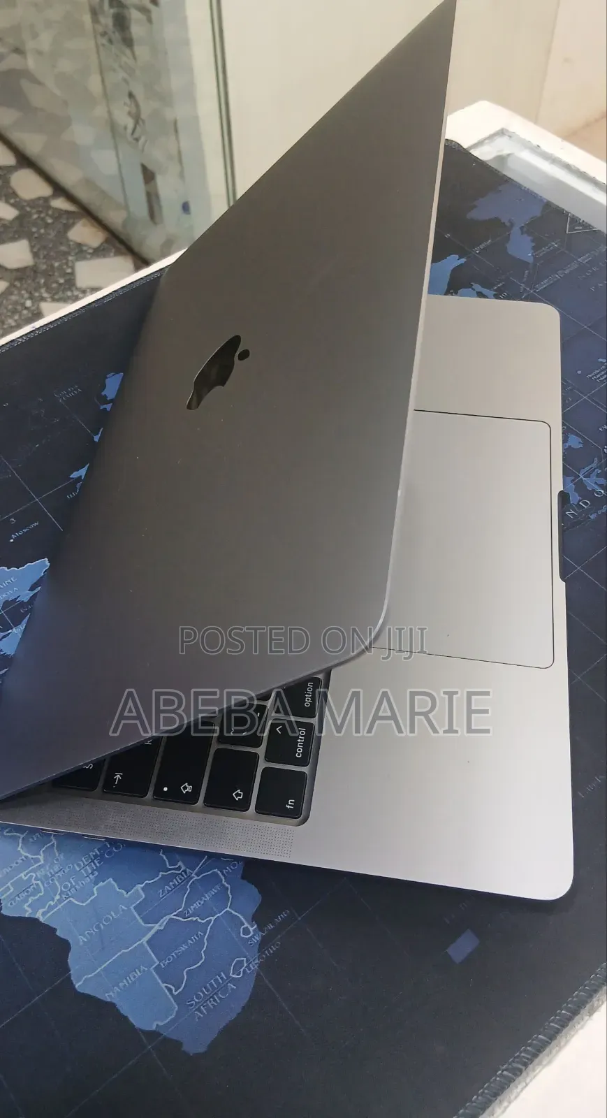 New Laptop Apple MacBook Pro 2020 8GB Intel Core i5 SSD 512GB