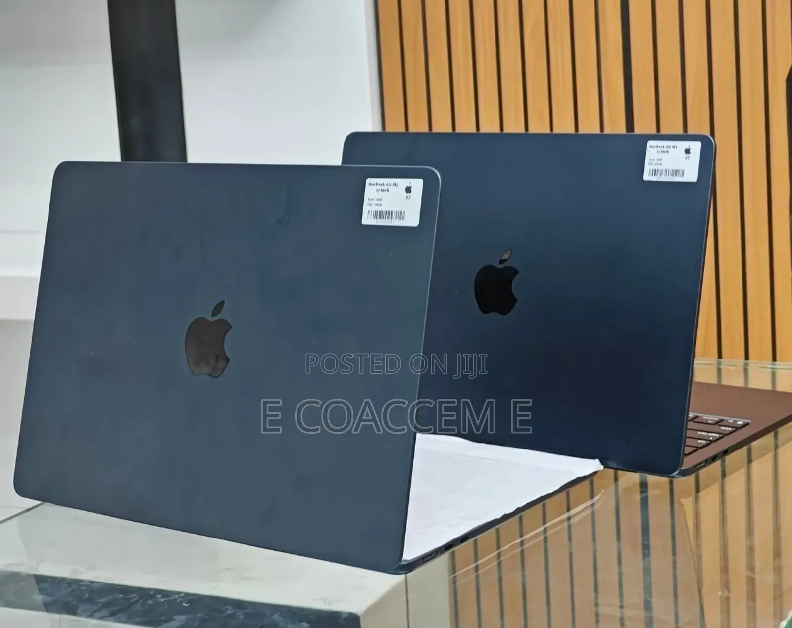 New Laptop Apple MacBook 16GB Apple M4 SSD 256GB