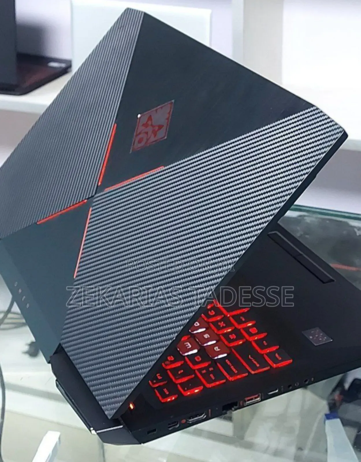 New Laptop HP Omen X 8GB Intel Core i7 HDD 1T