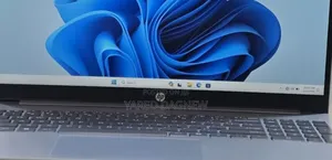 New Laptop HP Pavilion 15 16GB Intel Core Ultra 5 SSD 512GB