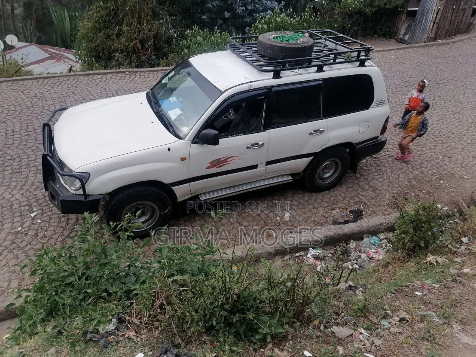 Toyota Land Cruiser HDJ 100 1999 White
