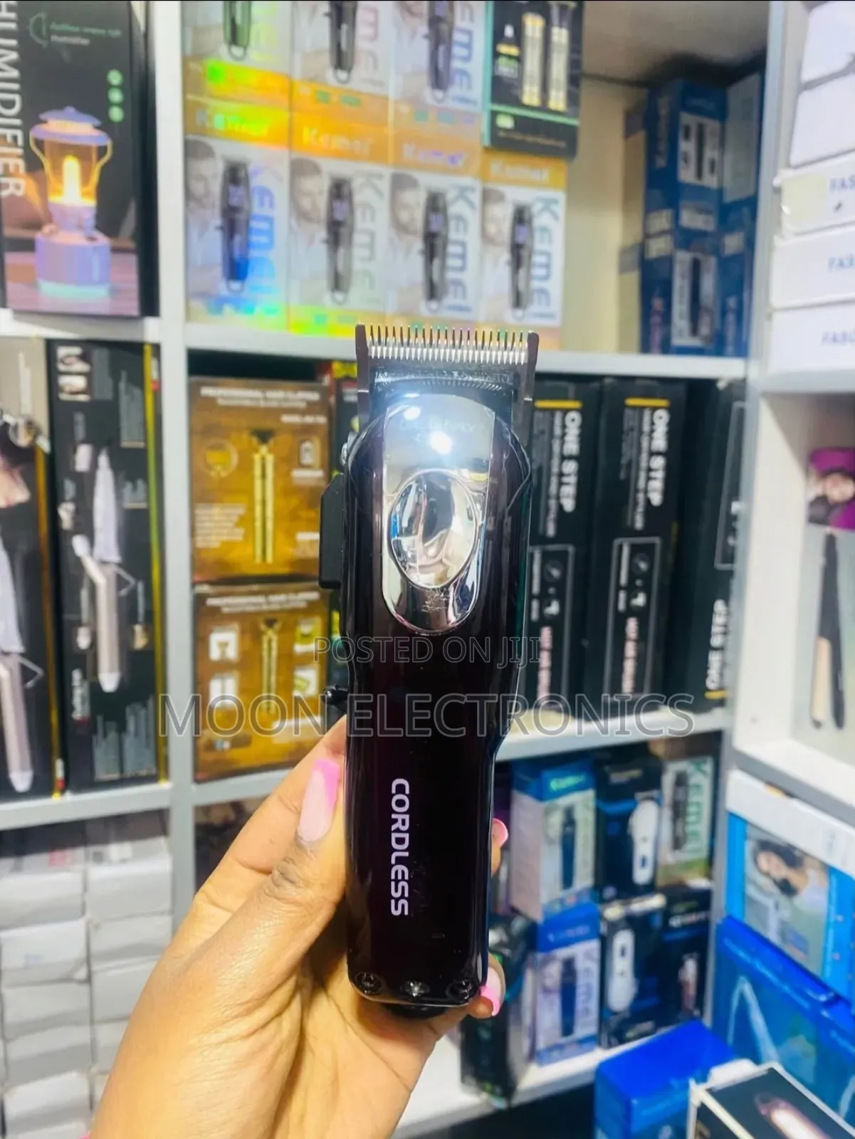 Geemy Professional Hair Clipper/ Trimmer ( Gm-805)