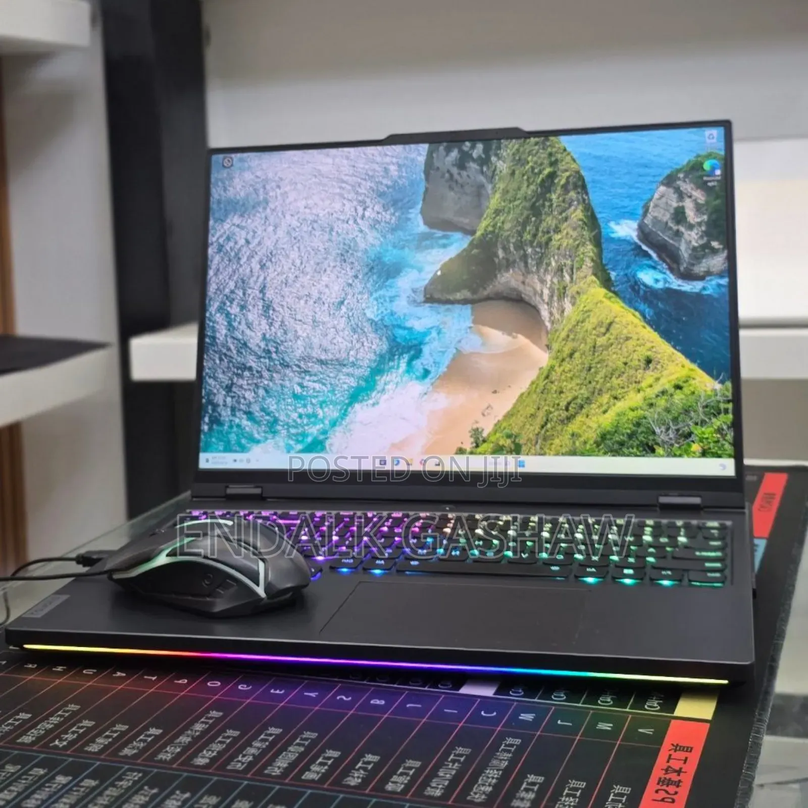 New Laptop Lenovo Legion Pro 7 48GB Intel Core i9 SSD 1T