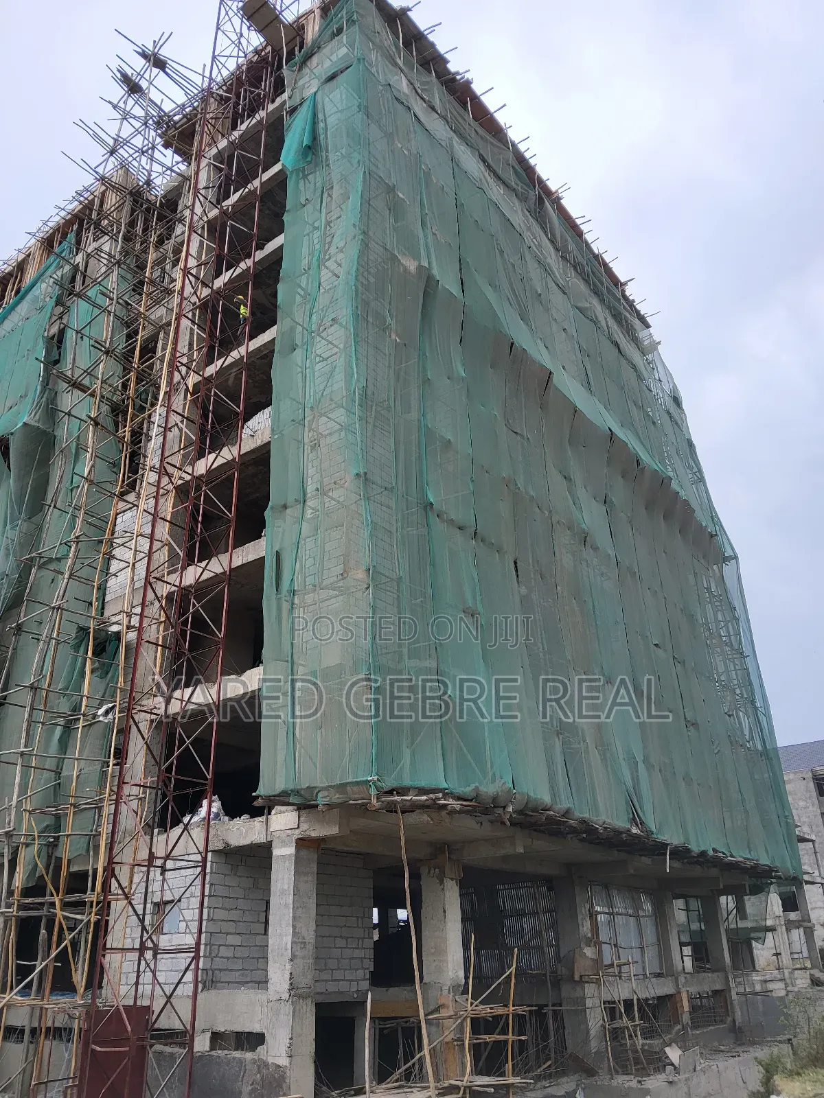 2bdrm Apartment In ሀይ ራይዝ ሪል እስቴት, Yeka For Sale