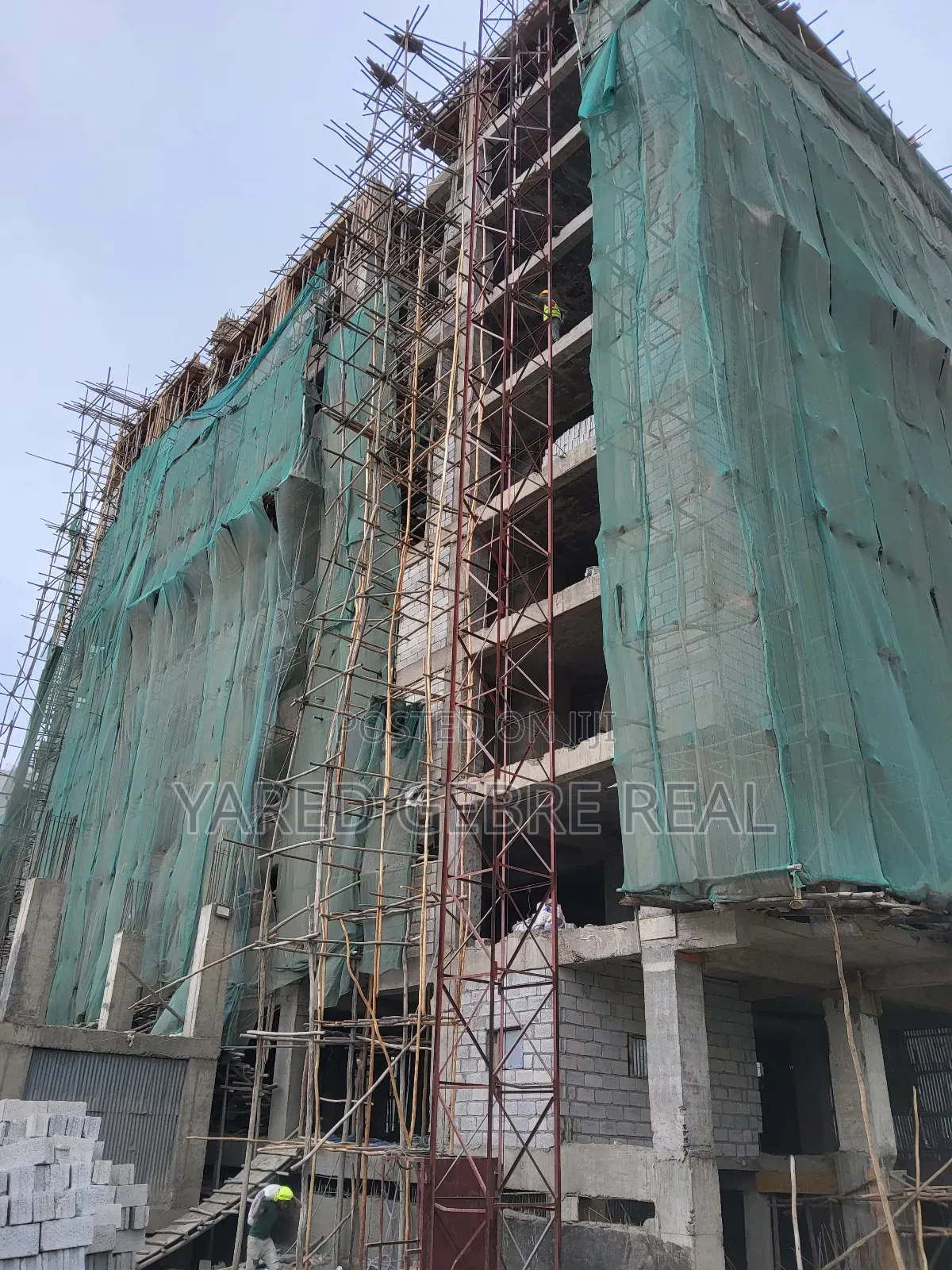 2bdrm Apartment In ሀይ ራይዝ ሪል እስቴት, Yeka For Sale